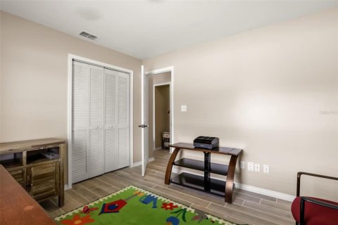 House in Orlando, Florida 3 bedrooms, 112.41 sq.m. № 2216173 - photo 22