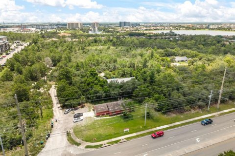 House in Orlando, Florida 3 bedrooms, 112.41 sq.m. № 2216173 - photo 28