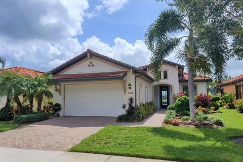 Снять в аренду виллу или дом в Венеция, Флорида 3 спальни, 189.89м2, № 1824947 - фото 1