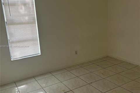 Adosado en alquiler en Miramar, Florida, 3 dormitorios, 113.34 m2 № 2078096 - foto 26