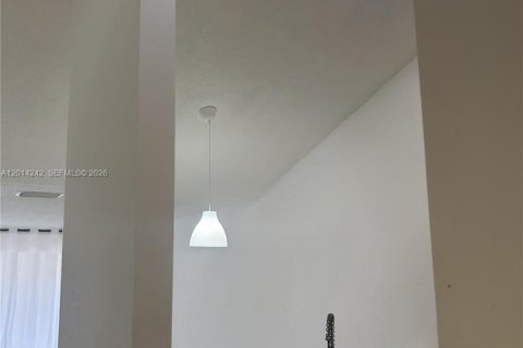 Adosado en alquiler en Miramar, Florida, 3 dormitorios, 113.34 m2 № 2078096 - foto 8