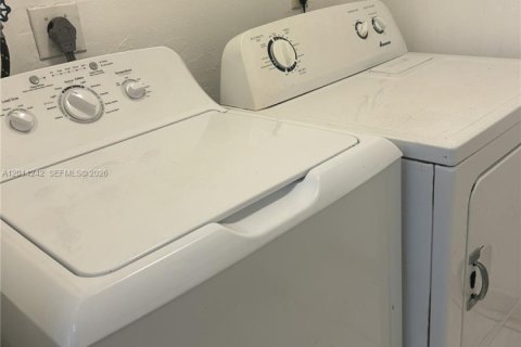 Adosado en alquiler en Miramar, Florida, 3 dormitorios, 113.34 m2 № 2078096 - foto 15