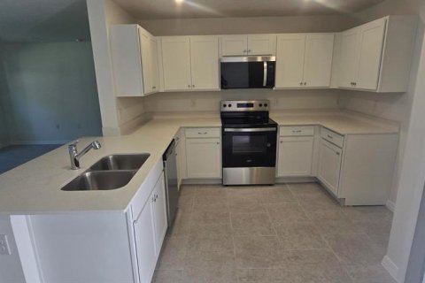 Casa en venta en Poinciana, Florida, 3 dormitorios, 121.61 m2 № 2423618 - foto 9