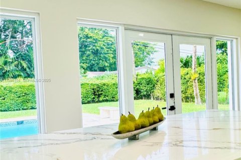 Casa en venta en Pinecrest, Florida, 5 dormitorios, 275.08 m2 № 1928619 - foto 30