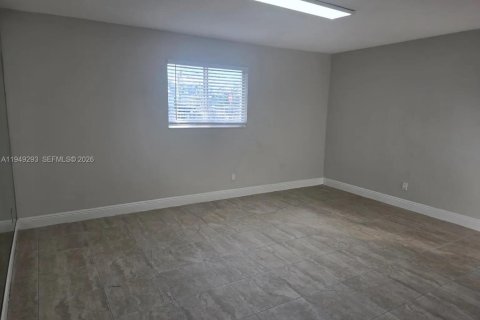 Снять в аренду квартиру в Холливуд, Флорида 1 спальня, 82.59м2, № 2005132 - фото 7