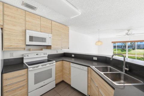 Touwnhouse à vendre à Jupiter, Floride: 2 chambres, 107.3 m2 № 2187392 - photo 14