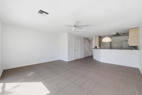 Touwnhouse à vendre à Jupiter, Floride: 2 chambres, 107.3 m2 № 2187392 - photo 9