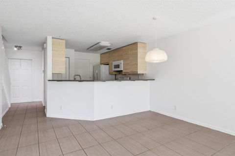 Touwnhouse à vendre à Jupiter, Floride: 2 chambres, 107.3 m2 № 2187392 - photo 11