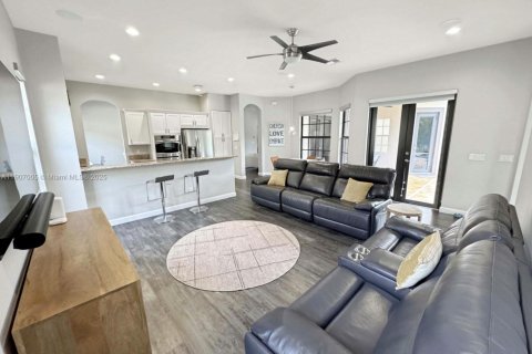 Villa ou maison à vendre à Cooper City, Floride: 4 chambres, 230.4 m2 № 1964447 - photo 19