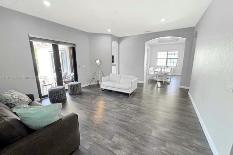 Villa ou maison à vendre à Cooper City, Floride: 4 chambres, 230.4 m2 № 1964447 - photo 15