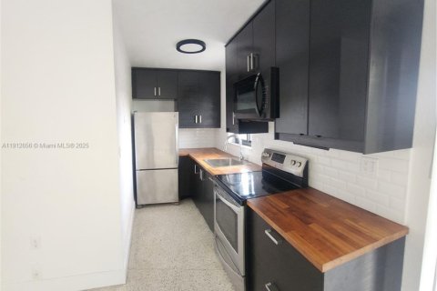 Copropriété à louer à Miami, Floride: 1 chambre, 55.74 m2 № 1969466 - photo 7