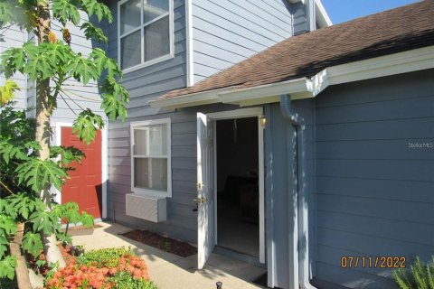 Adosado en alquiler en Davenport, Florida, 32.52 m2 № 1834760 - foto 2