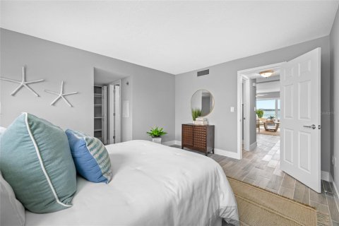 Condo in Clearwater, Florida, 1 bedroom  № 2098671 - photo 21
