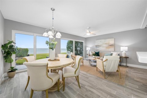 Condo in Clearwater, Florida, 1 bedroom  № 2098671 - photo 12