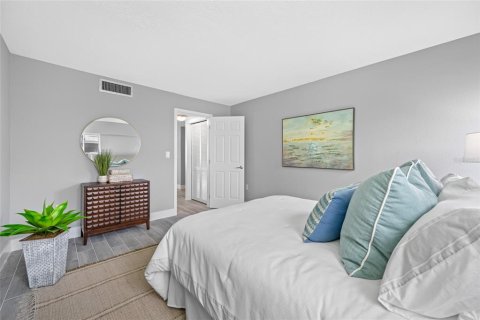 Condo in Clearwater, Florida, 1 bedroom  № 2098671 - photo 19