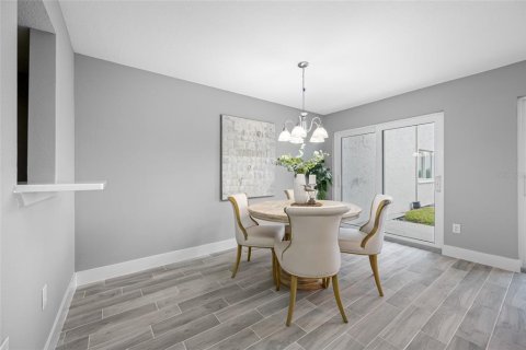 Condo in Clearwater, Florida, 1 bedroom  № 2098671 - photo 11