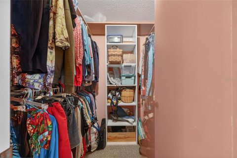 Купить кондоминиум в Сан-Сити-Центр, Флорида 8 комнат, 169.92м2, № 2211004 - фото 17