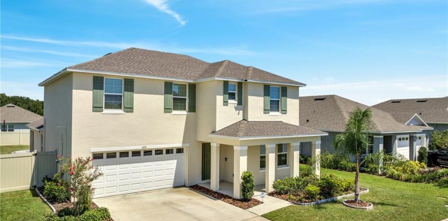 Casa en Mount Dora, Florida 4 dormitorios, 253.16 m2 № 1877409