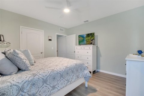 Casa en venta en Mount Dora, Florida, 4 dormitorios, 253.16 m2 № 1877409 - foto 23