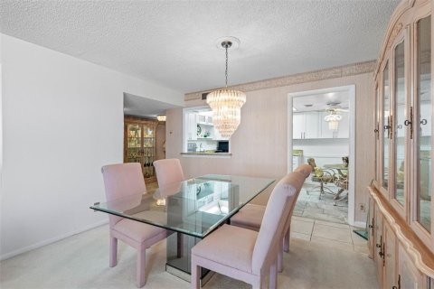 Condominio en venta en Clearwater, Florida, 2 dormitorios, 128.21 m2 № 2215397 - foto 5