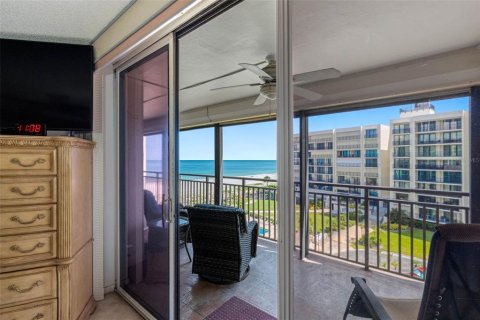 Condominio en venta en Clearwater, Florida, 2 dormitorios, 128.21 m2 № 2215397 - foto 29