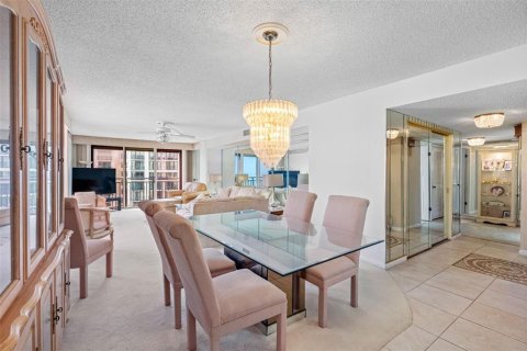 Condominio en venta en Clearwater, Florida, 2 dormitorios, 128.21 m2 № 2215397 - foto 12