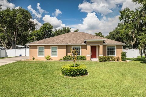 Villa ou maison à vendre à Lakeland, Floride: 3 chambres, 159.42 m2 № 2334067 - photo 3