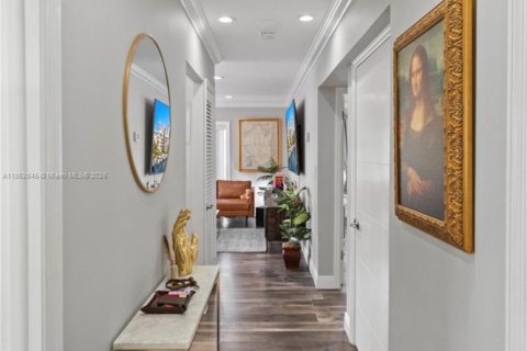 Condominio en venta en Hallandale Beach, Florida, 2 dormitorios, 100.33 m2 № 1978142 - foto 12