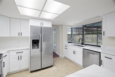 Casa en venta en Port Richey, Florida, 3 dormitorios, 153.75 m2 № 2096806 - foto 9