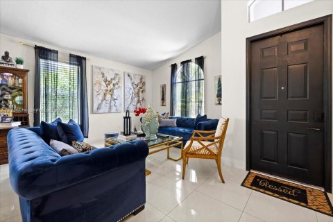 House in Miramar, Florida 3 bedrooms, 185.43 sq.m. № 2176456 - photo 7