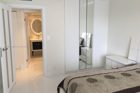 Condo in Sunny Isles Beach, Florida, 3 bedrooms № 2088148 - photo 12