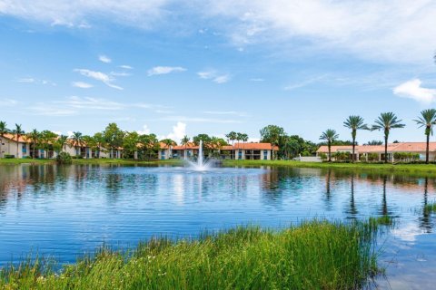 Condo à Royal Palm Beach, Floride, 2 chambres  № 2363537