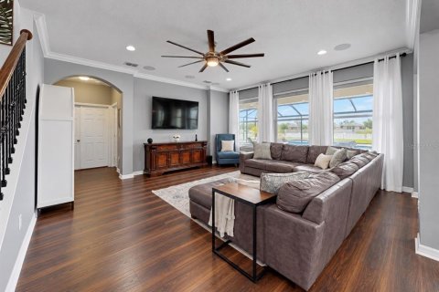 House in Riverview, Florida 6 bedrooms, 396.79 sq.m. № 2428717 - photo 17