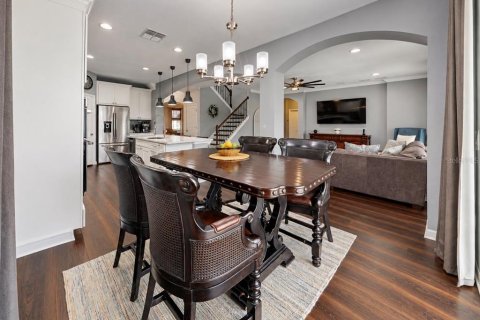 House in Riverview, Florida 6 bedrooms, 396.79 sq.m. № 2428717 - photo 15