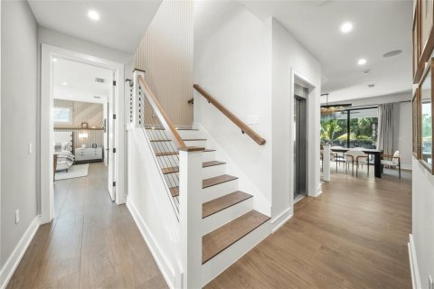 Купить виллу или дом в Сарасота, Флорида 8 комнат, 436.83м2, № 1808036 - фото 30