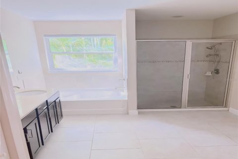 Casa en venta en Sarasota, Florida, 4 dormitorios, 236.99 m2 № 1885872 - foto 26