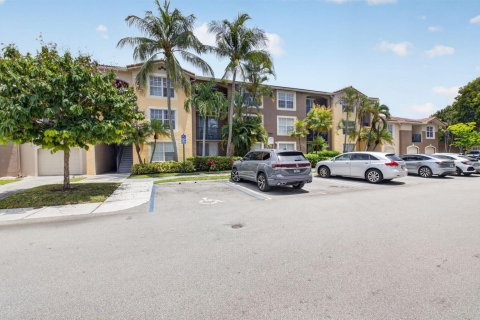 Condominio en Delray Beach, Florida, 2 dormitorios № 2245028
