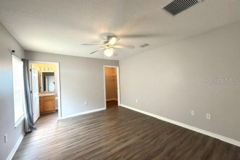 Villa ou maison à louer à Leesburg, Floride: 3 chambres, 118.82 m2 № 2107481 - photo 4