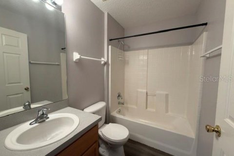 Villa ou maison à louer à Leesburg, Floride: 3 chambres, 118.82 m2 № 2107481 - photo 7