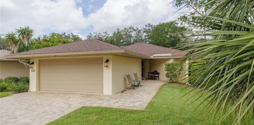 House in New Smyrna Beach, Florida 2 bedrooms, 117.43 sq.m. № 1847881