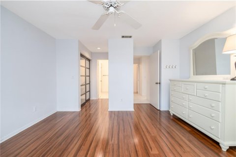 House in New Smyrna Beach, Florida 2 bedrooms, 117.43 sq.m. № 1847881 - photo 15