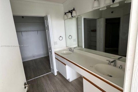 Condominio en venta en Aventura, Florida, 2 dormitorios, 126.44 m2 № 1985396 - foto 14