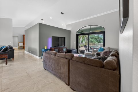 Villa ou maison à vendre à Davie, Floride: 4 chambres, 263.19 m2 № 2063376 - photo 8