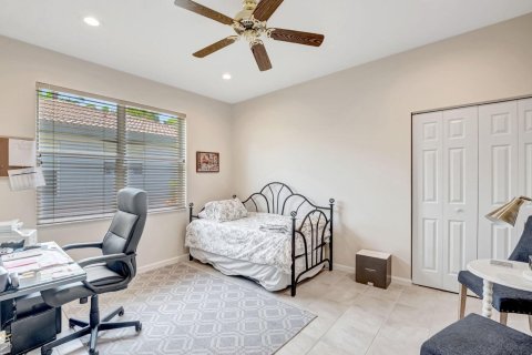 Casa en alquiler en Boynton Beach, Florida, 3 dormitorios, 166.11 m2 № 1217249 - foto 1