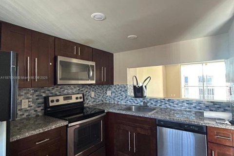 Condo à Miami, Floride, 2 chambres  № 2039374