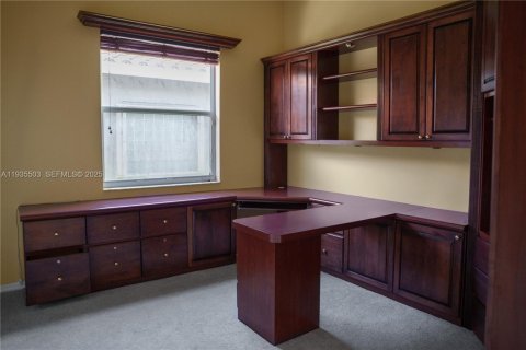 Casa en venta en Boynton Beach, Florida, 3 dormitorios, 205.78 m2 № 1993700 - foto 3