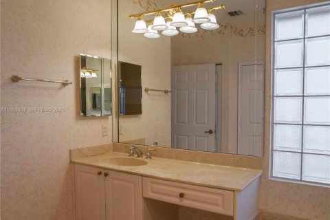 Casa en venta en Boynton Beach, Florida, 3 dormitorios, 205.78 m2 № 1993700 - foto 23