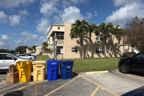 Condominio en venta en Delray Beach, Florida, 2 dormitorios, 84.26 m2 № 2185215 - foto 16