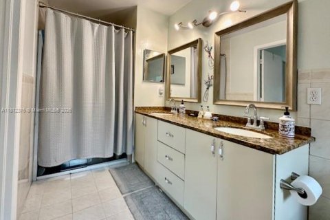 Casa en venta en Pembroke Pines, Florida, 3 dormitorios, 195.65 m2 № 1760771 - foto 15