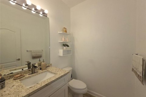 Condo in Orlando, Florida, 2 bedrooms  № 2266992 - photo 16